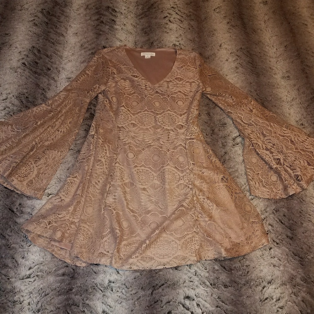 Breath-taking tan/beige women's top S, SACRIFICE!